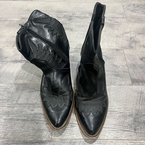 Black western boots | 9 - Picture 2 of 4